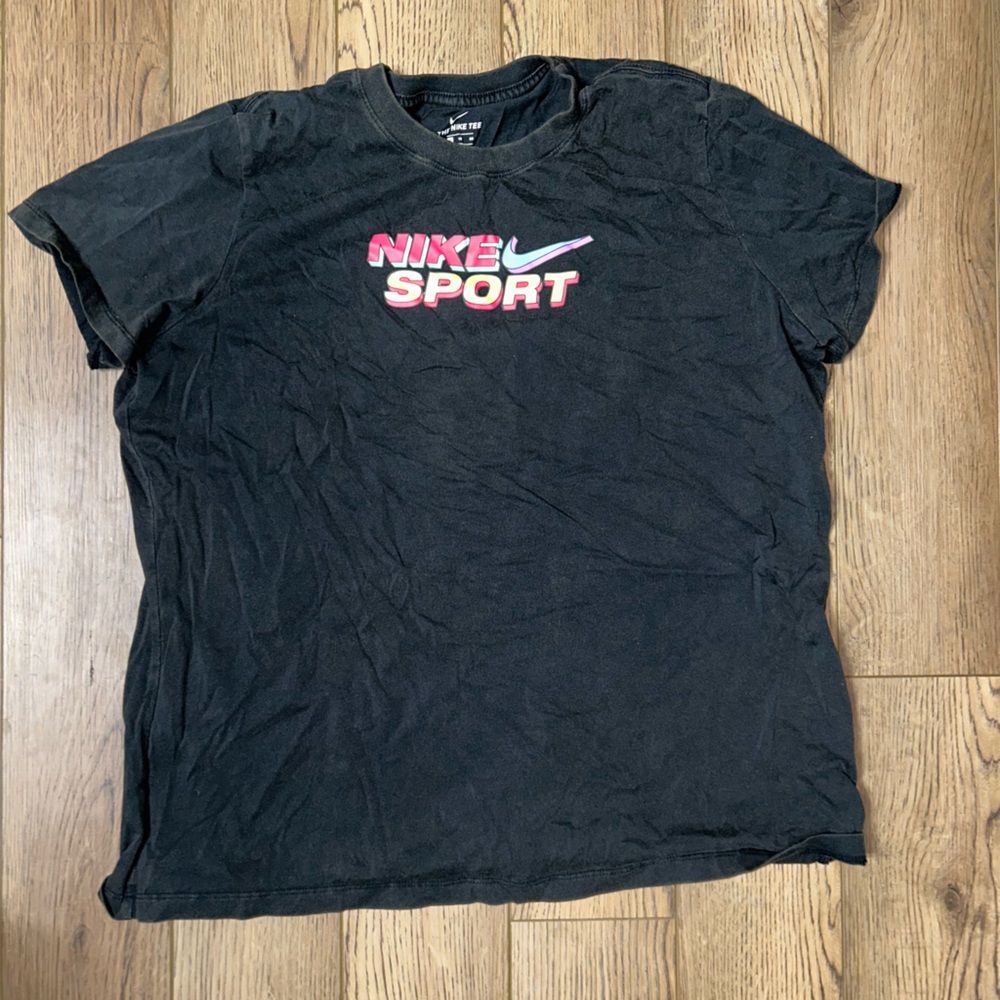Nike tee shirt
